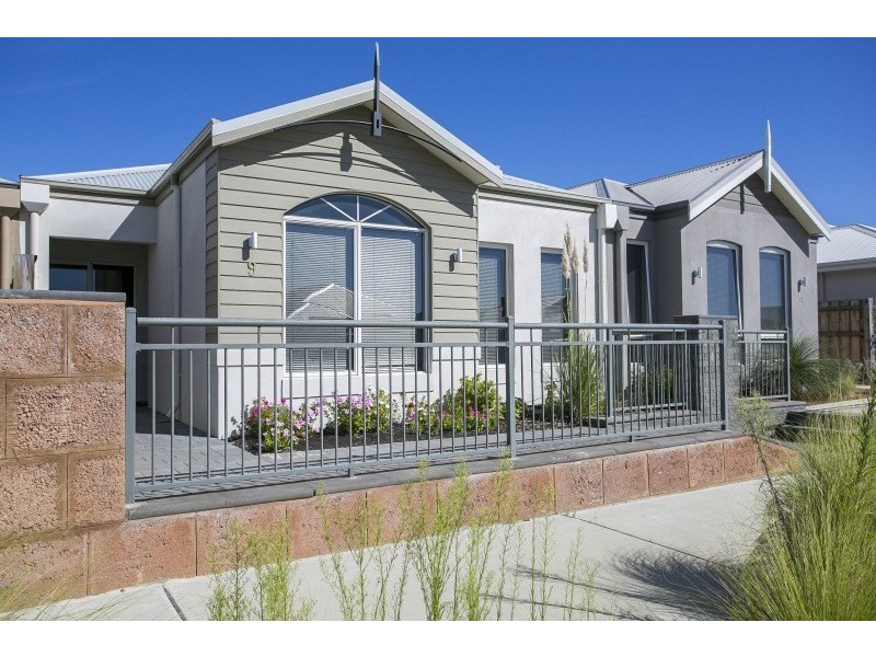 9 Powlett Link, Ellenbrook WA 6069
