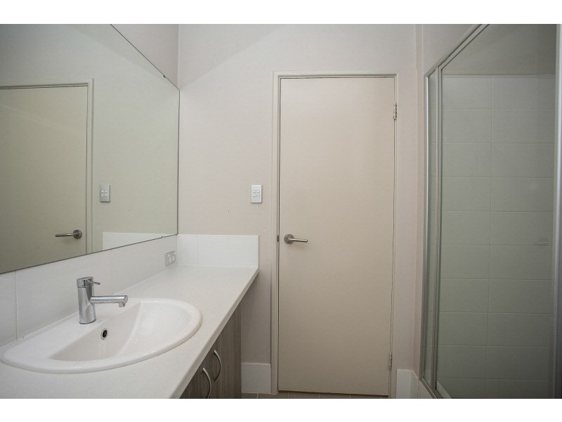 9 Powlett Link, Ellenbrook WA 6069