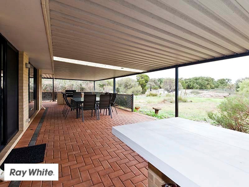 77 Chardonnay Drive, The Vines WA 6069