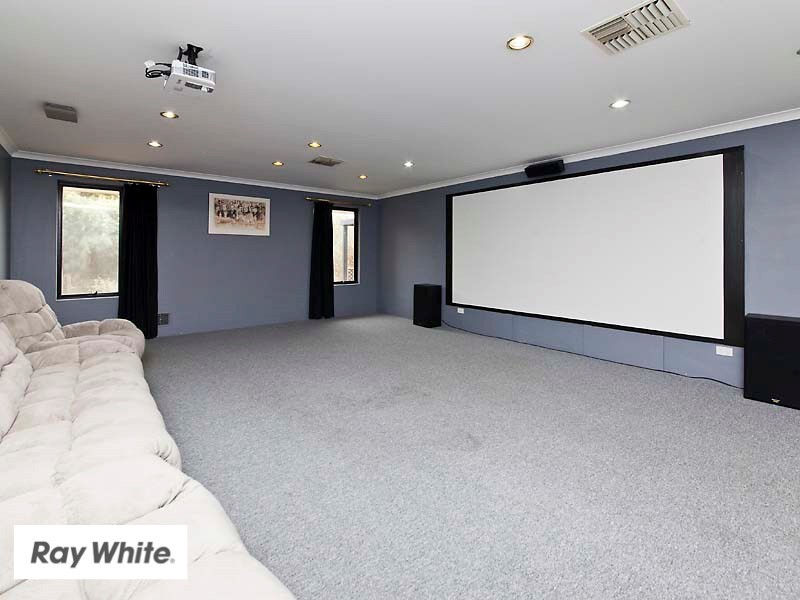 77 Chardonnay Drive, The Vines WA 6069