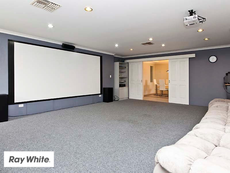 77 Chardonnay Drive, The Vines WA 6069