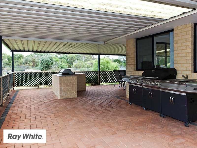 77 Chardonnay Drive, The Vines WA 6069
