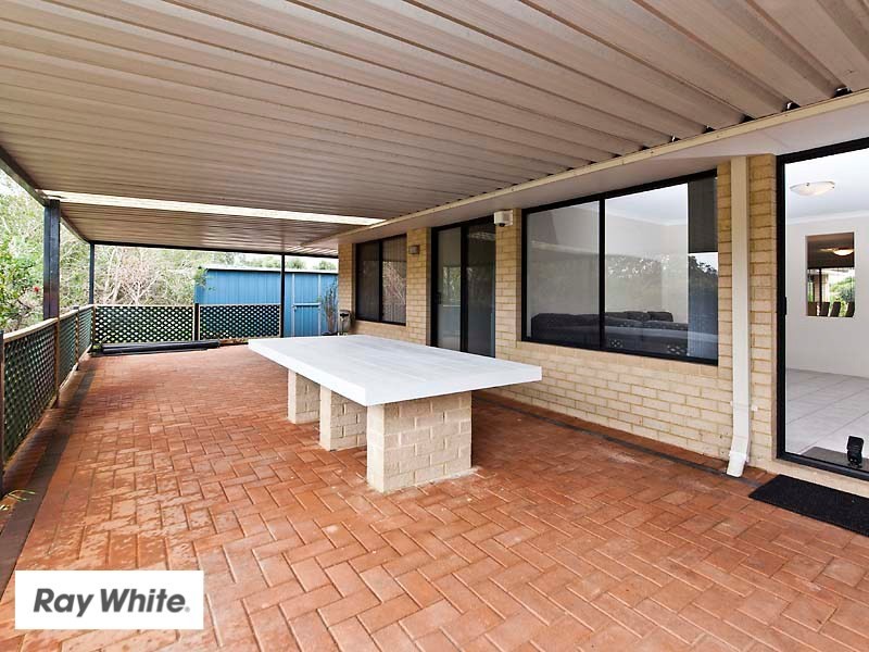 77 Chardonnay Drive, The Vines WA 6069