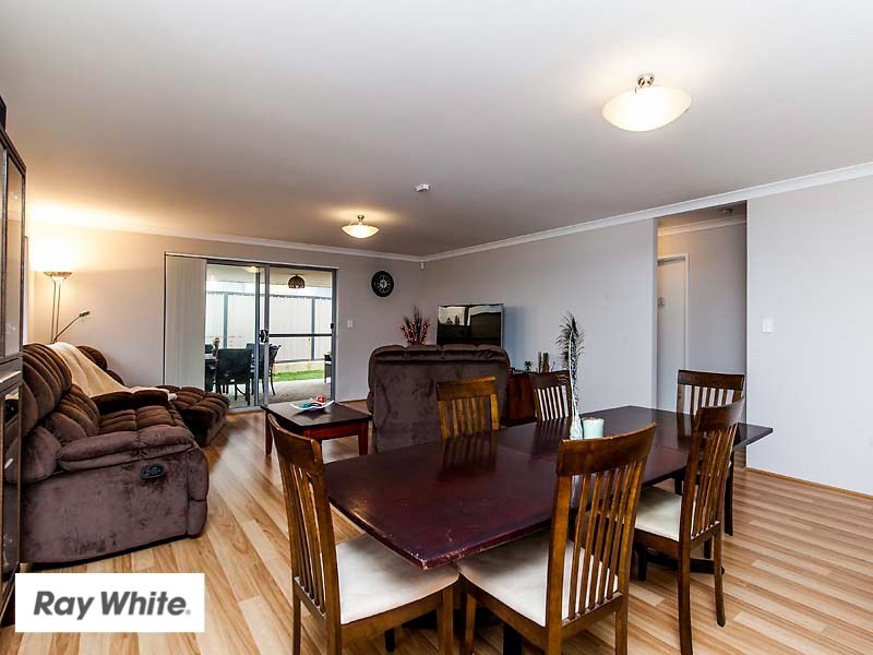 4 Bushside Drive, Aveley WA 6069