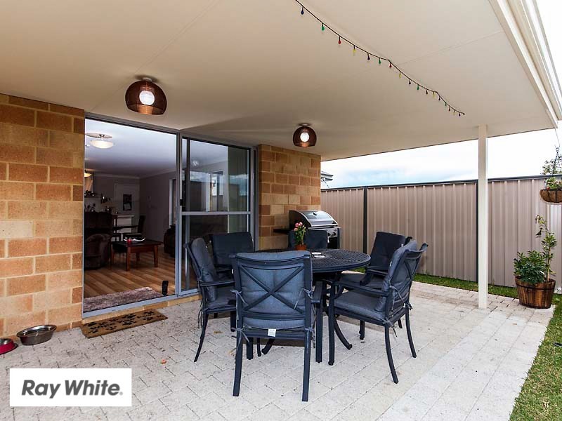4 Bushside Drive, Aveley WA 6069