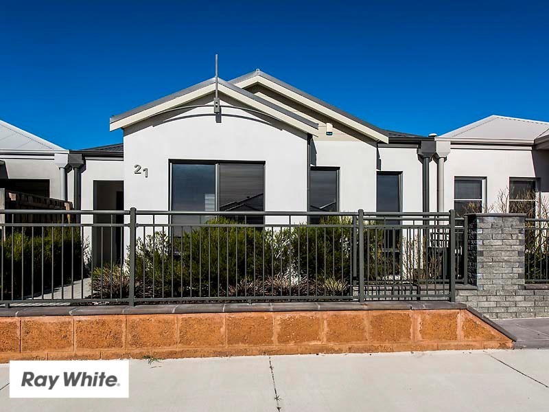 21 Interlaken Loop, Ellenbrook WA 6069