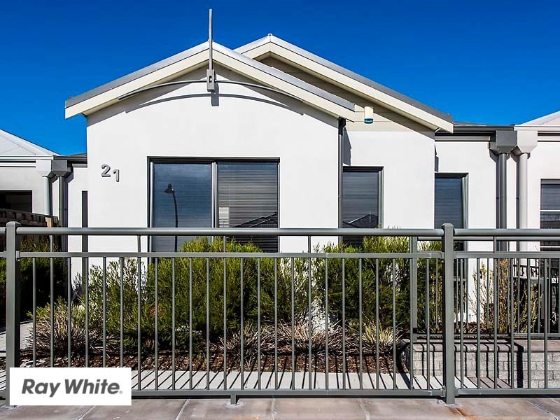 21 Interlaken Loop, Ellenbrook WA 6069