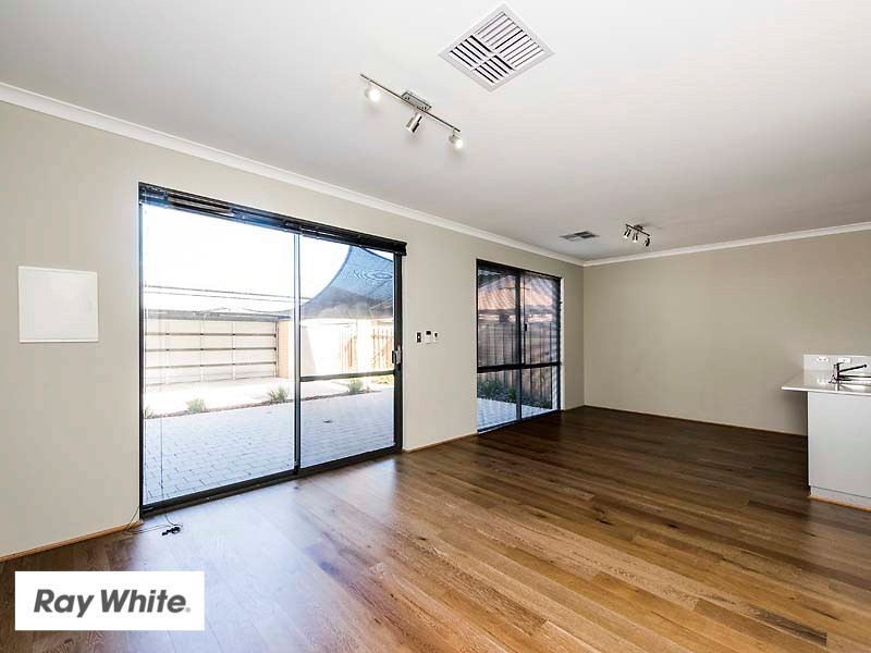 21 Interlaken Loop, Ellenbrook WA 6069