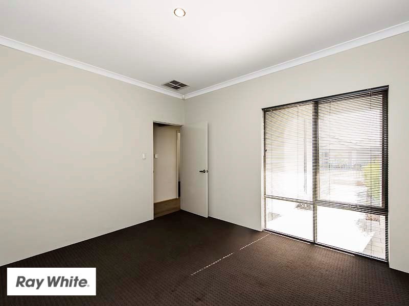 21 Interlaken Loop, Ellenbrook WA 6069