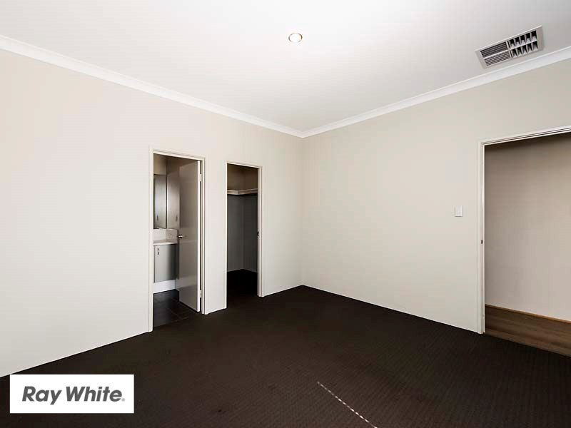 21 Interlaken Loop, Ellenbrook WA 6069