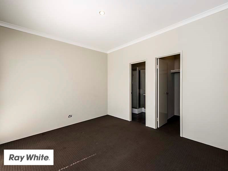 21 Interlaken Loop, Ellenbrook WA 6069