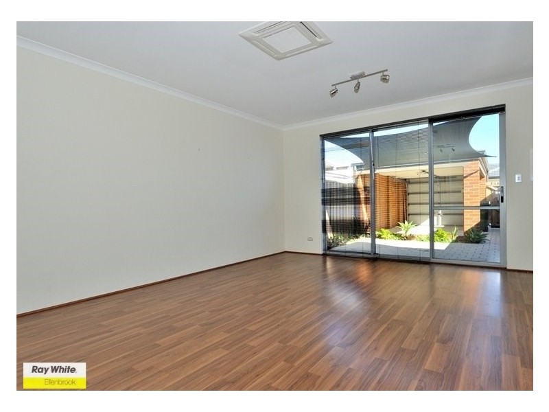 69 Stanbury Crescent, Ellenbrook WA 6069