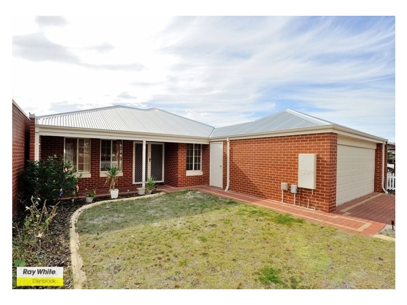 42 Halpin Circle, Ellenbrook WA 6069