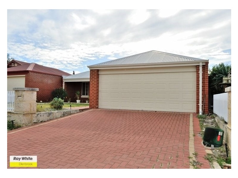 42 Halpin Circle, Ellenbrook WA 6069