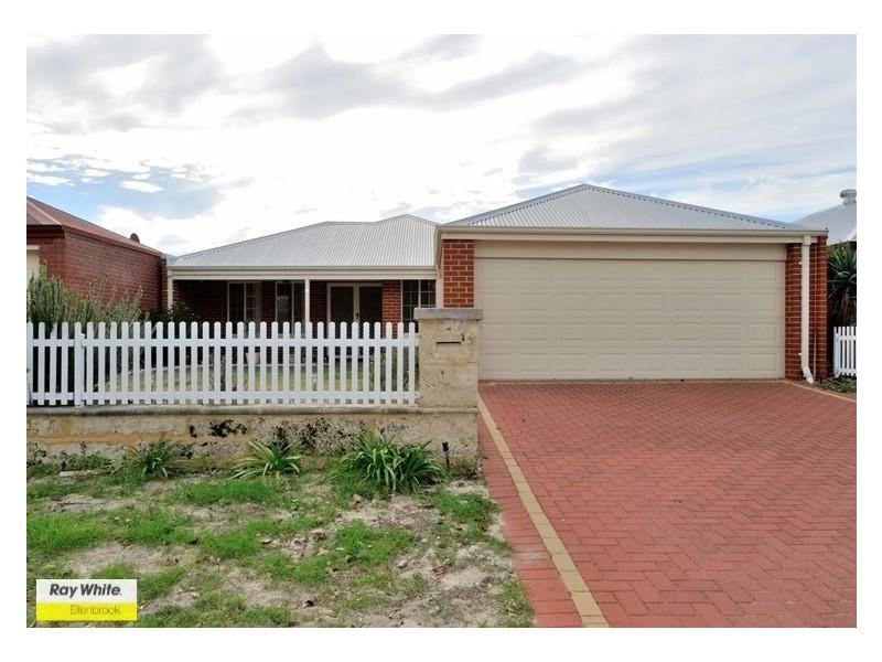42 Halpin Circle, Ellenbrook WA 6069