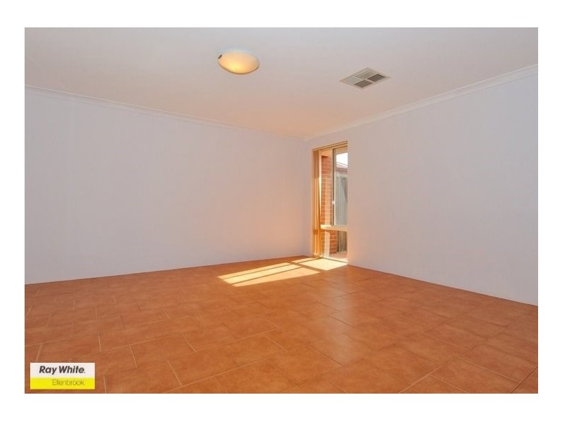 42 Halpin Circle, Ellenbrook WA 6069