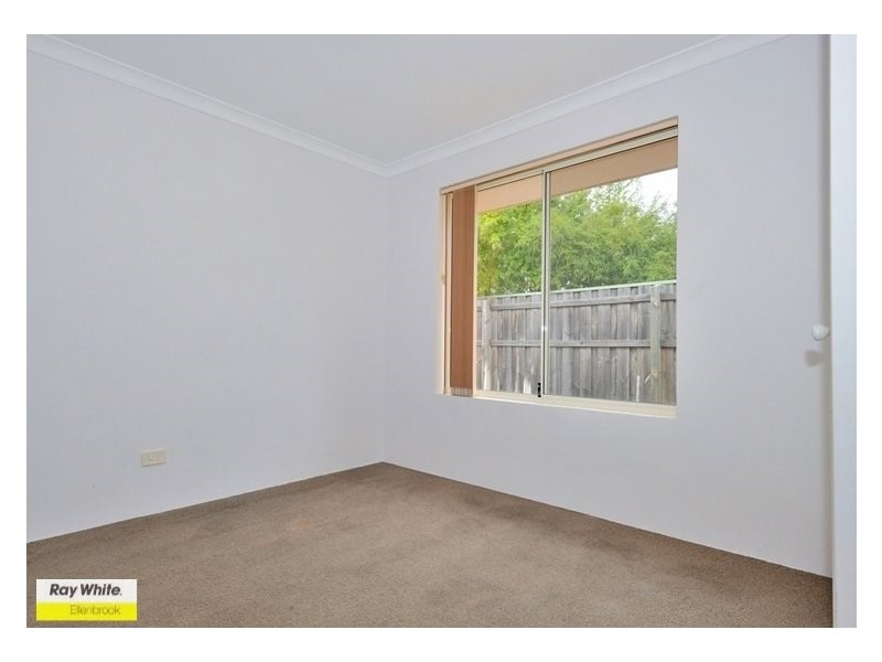 42 Halpin Circle, Ellenbrook WA 6069