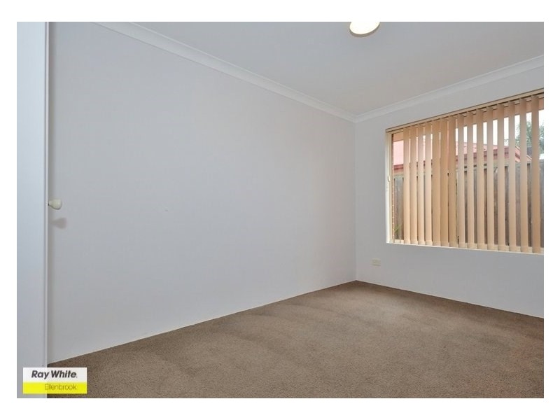 42 Halpin Circle, Ellenbrook WA 6069