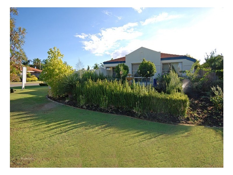 37 Wildflower Circle, Ellenbrook WA 6069