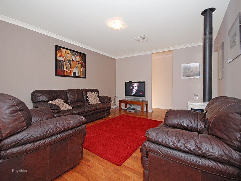 37 Wildflower Circle, Ellenbrook WA 6069