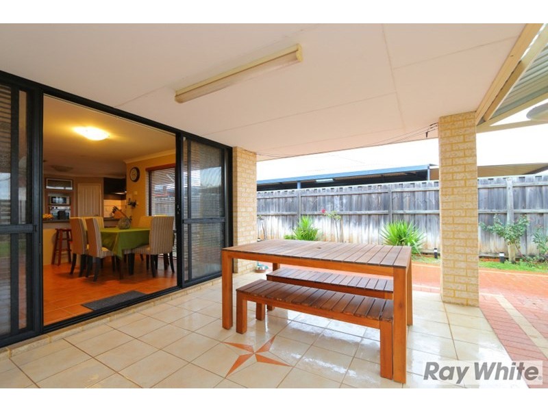 52 Garran Loop, Henley Brook WA 6055