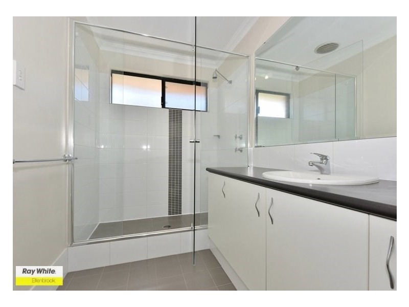 3 Aston Chase, Aveley WA 6069