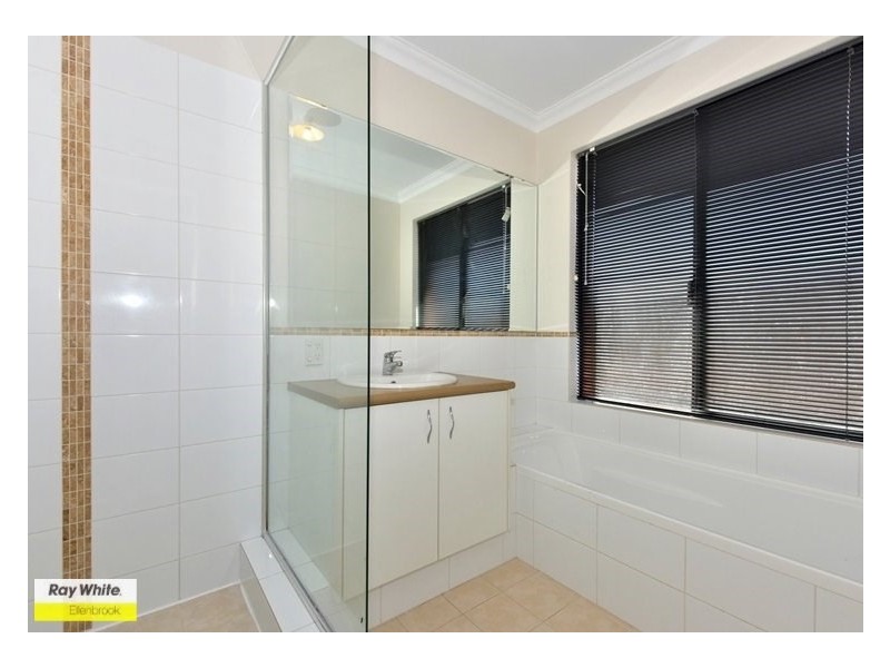 3 Aston Chase, Aveley WA 6069