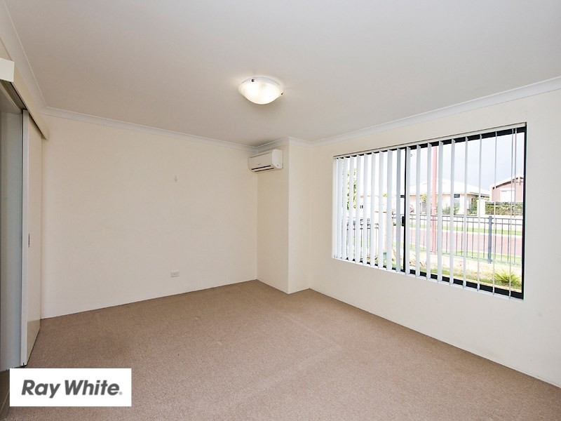 15 Elmina Avenue, Ellenbrook WA 6069