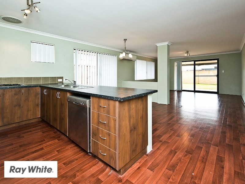 15 Elmina Avenue, Ellenbrook WA 6069