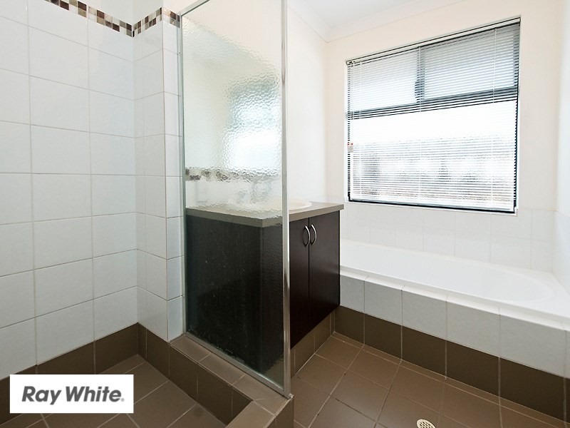 15 Elmina Avenue, Ellenbrook WA 6069