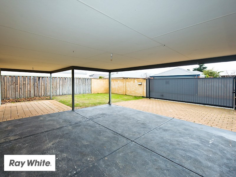 15 Elmina Avenue, Ellenbrook WA 6069