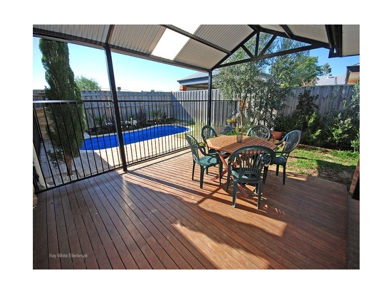 78 Pinegrove Drive, Ellenbrook WA 6069