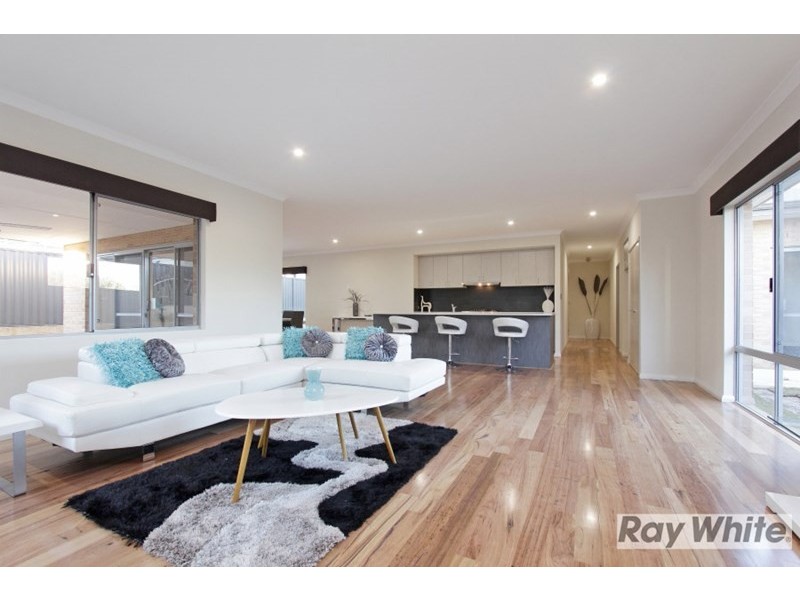 14 Vidalia Drive, Aveley WA 6069