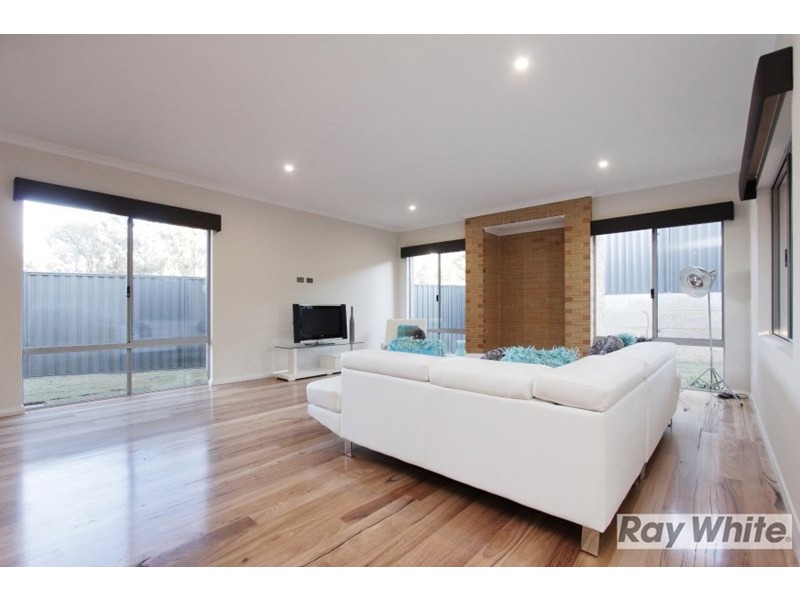 14 Vidalia Drive, Aveley WA 6069