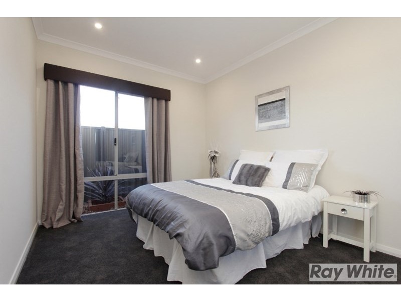 14 Vidalia Drive, Aveley WA 6069