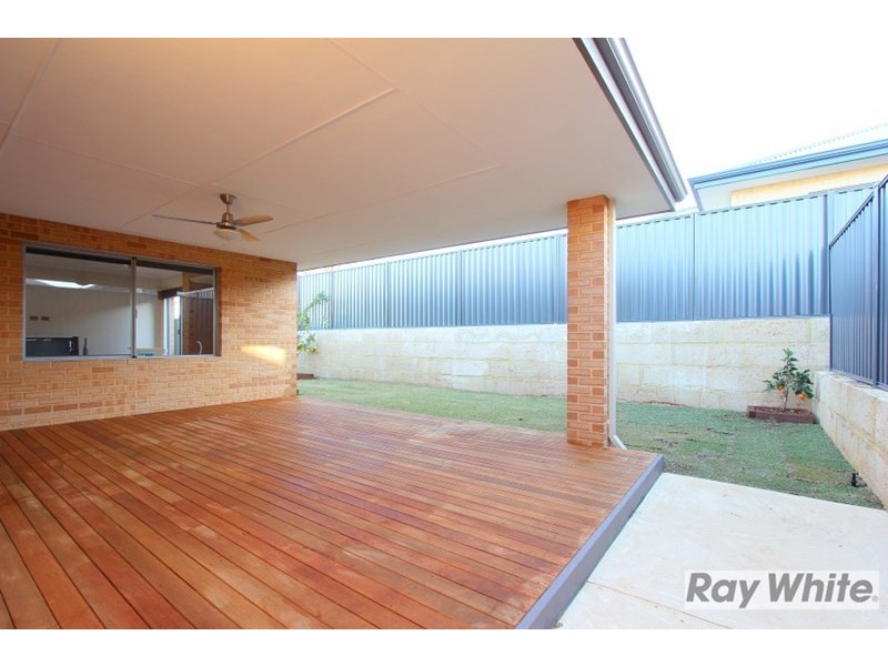 14 Vidalia Drive, Aveley WA 6069