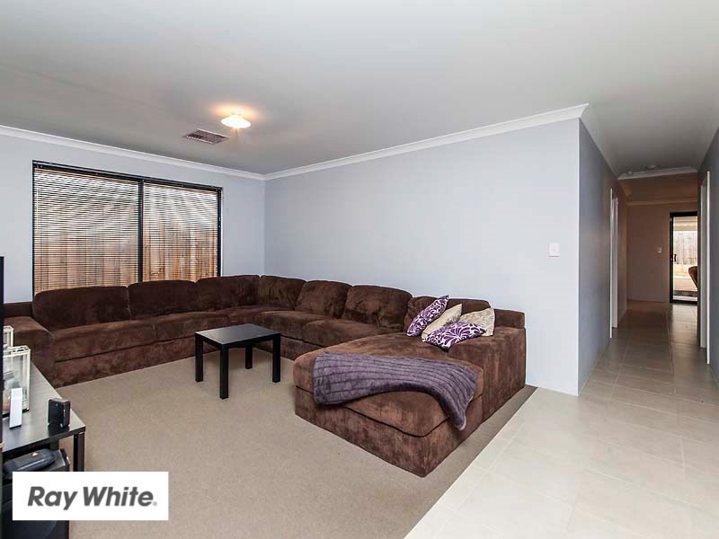 19 Windjana Pass, Ellenbrook WA 6069