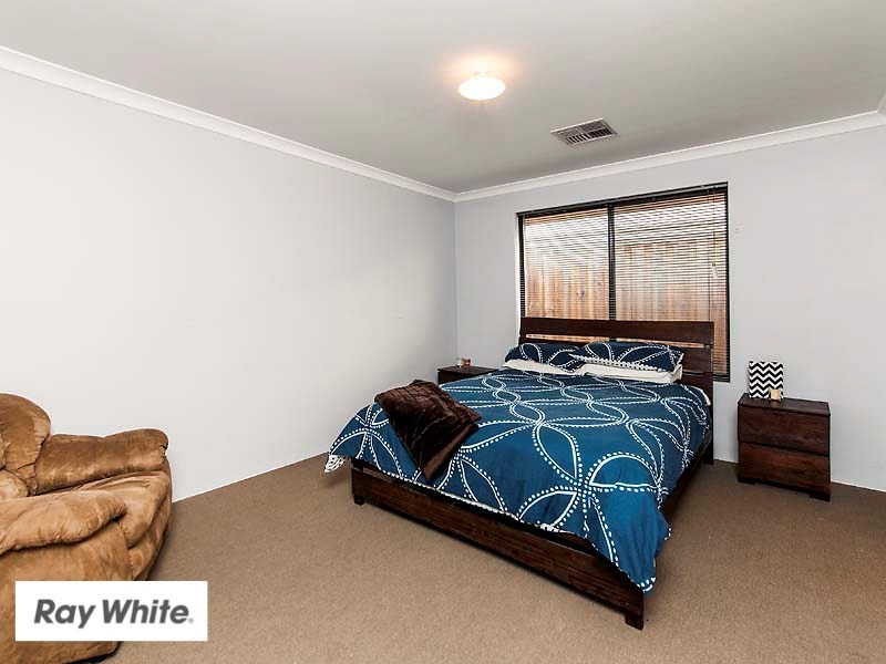 19 Windjana Pass, Ellenbrook WA 6069