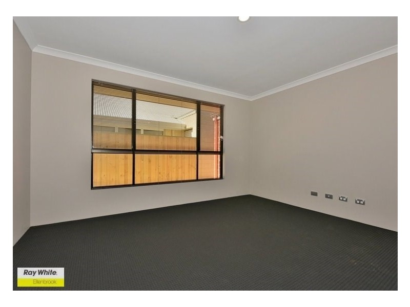 137 Grassdale Parkway, Ellenbrook WA 6069