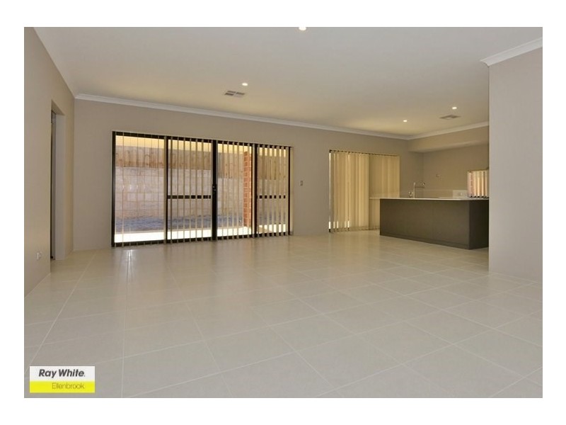 137 Grassdale Parkway, Ellenbrook WA 6069