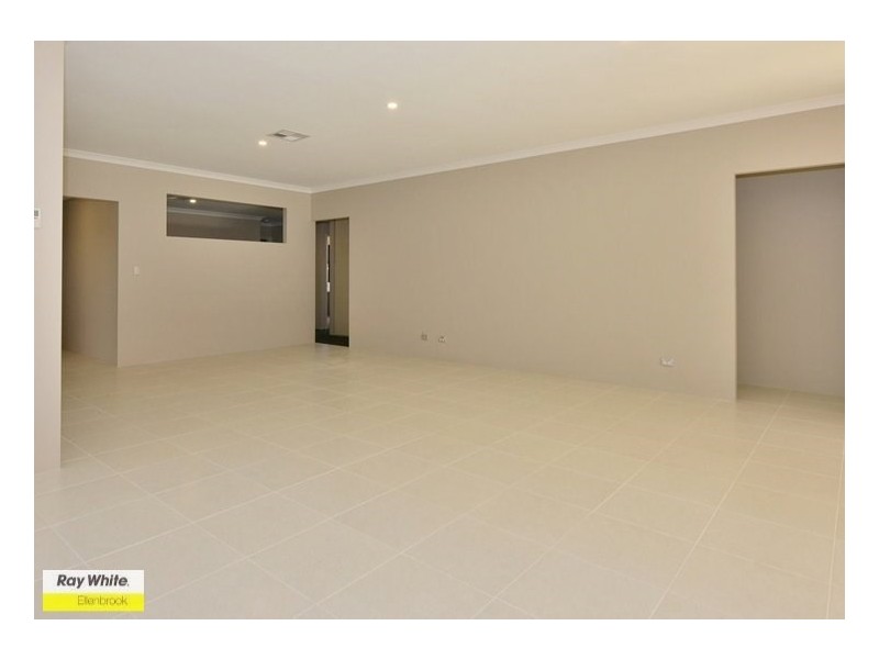137 Grassdale Parkway, Ellenbrook WA 6069