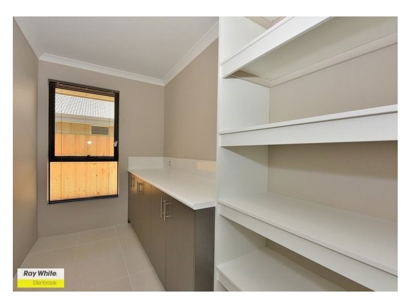 137 Grassdale Parkway, Ellenbrook WA 6069