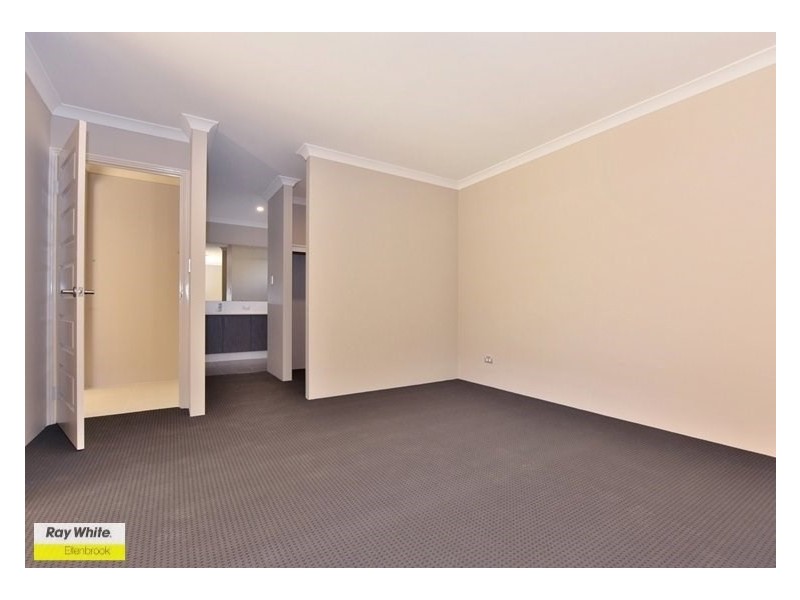 137 Grassdale Parkway, Ellenbrook WA 6069