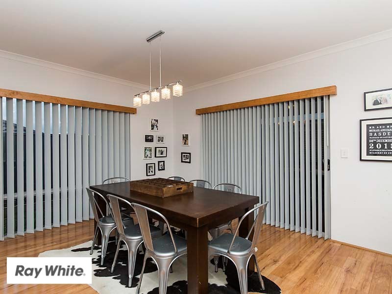 64 Farmaner Parkway, Ellenbrook WA 6069