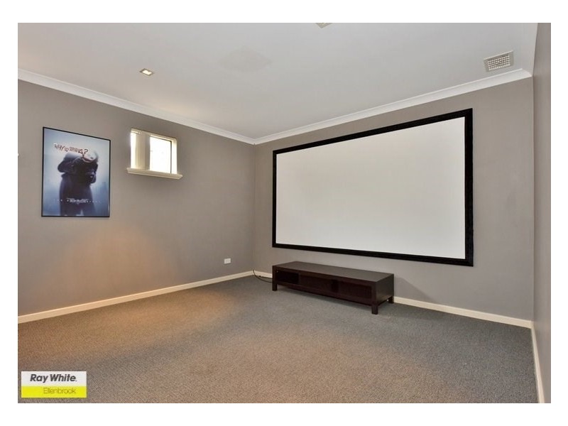 10 Durant Way, Ellenbrook WA 6069