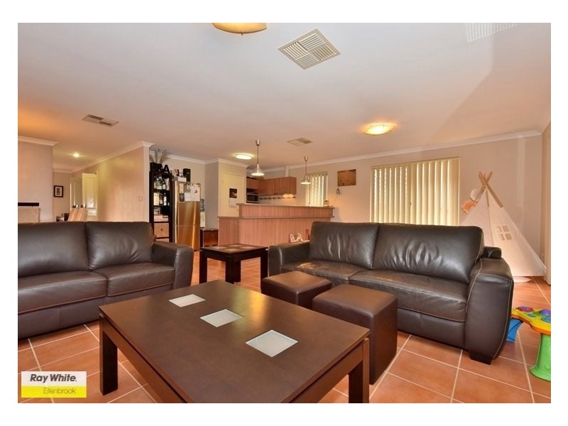 10 Durant Way, Ellenbrook WA 6069