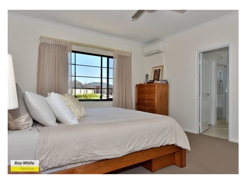 23 Viridian Boulevard, Aveley WA 6069