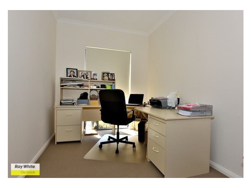 23 Viridian Boulevard, Aveley WA 6069