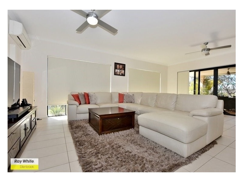 23 Viridian Boulevard, Aveley WA 6069