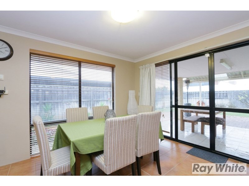 52 Garran Loop, Henley Brook WA 6055